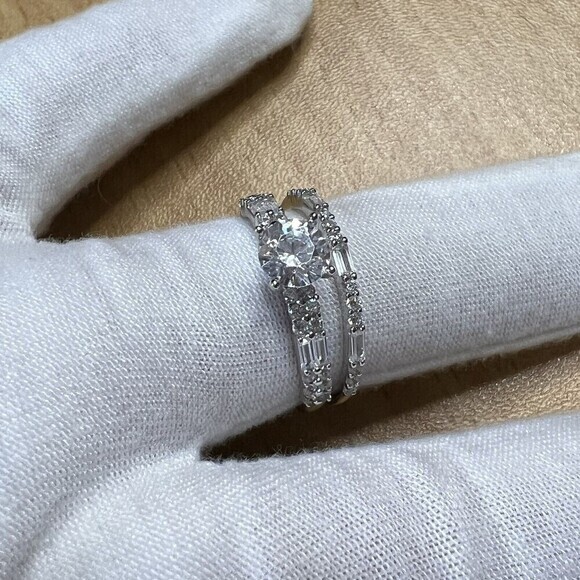 TG 925 Sterling Silver Cubic Zirconia Double Ring Women's Size‎ 8 Rhodium Finish - Picture 13 of 16